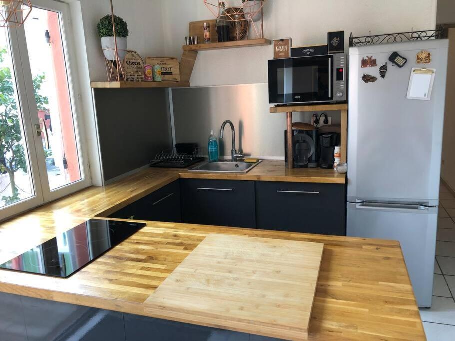 Appartement Proche Toutes Commodites Toulon Exterior foto